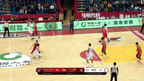 《CBA全场集锦》【得分】这一攻一防打得聪明 雷蒙抢断后快攻打成2+1