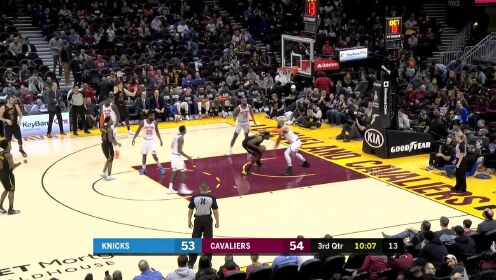 《NBA全场回放》【原声回放】尼克斯vs骑士第3节 南斯底角双手暴扣