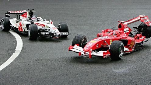 舒马赫车神 在F1方程式赛车史上最拽的超车瞬间