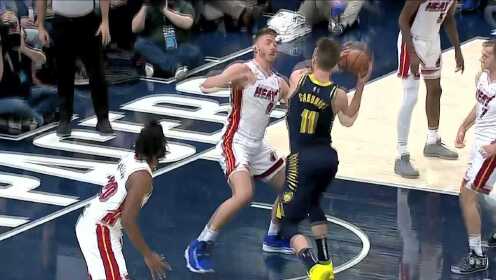 《NBA全场集锦》麦康奈尔击地妙传 助攻萨博尼斯上篮轻取两分