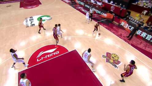 《CBA全场集锦》彻底慌了 吉林运球低级失误连丢4分无奈暂停