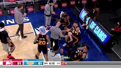 《NBA全场集锦》老鹰vs尼克斯第3节中文解说回放