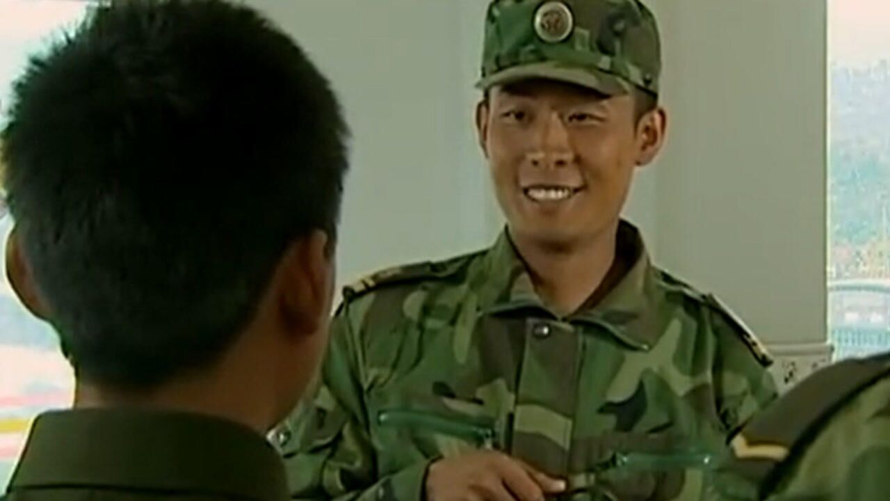 《士兵突击》cut连连看_《士兵突击》第5集02:面对许久未见的许三多,史今愧疚不已_电视剧_高清完整版视频在线观看_腾讯视频