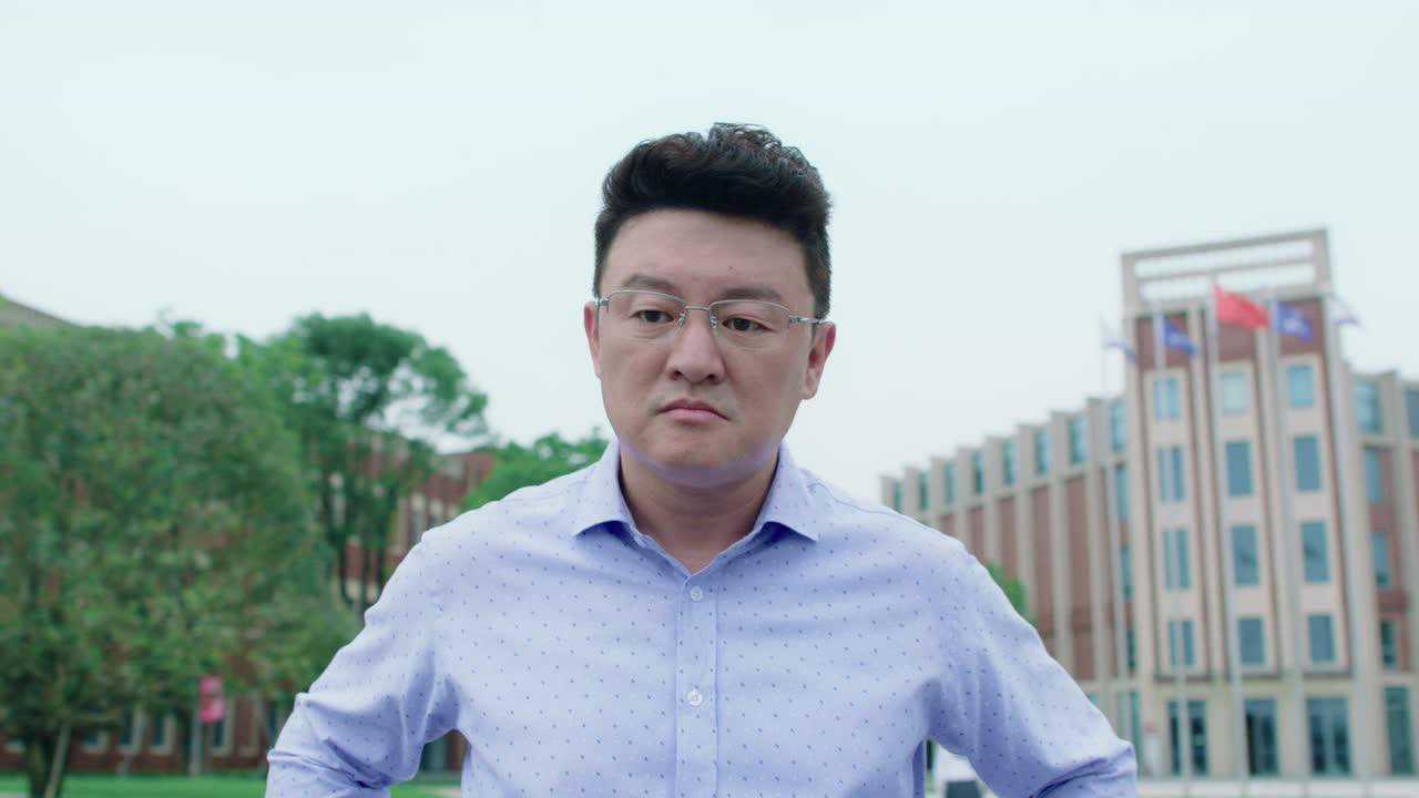 拜托了班长 10集