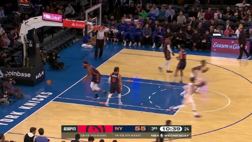 《NBA全场集锦》还是熟悉的配方 特雷杨连线卡佩拉单臂炸扣