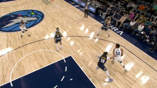 展现全面统治力！唐斯三分命中连续打成2+1