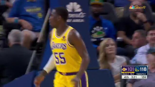 抓住机会推反击 霍奇大步流星抢断扣篮一条龙