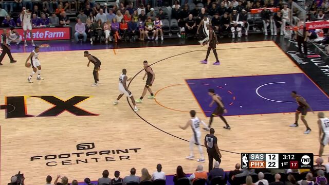 手感极为柔和！奥斯曼高打板打成渡边雄太2+1