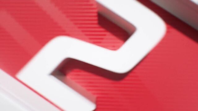 湖人vs热火五佳球 老詹霸气追身封盖 里夫斯凌空补扣