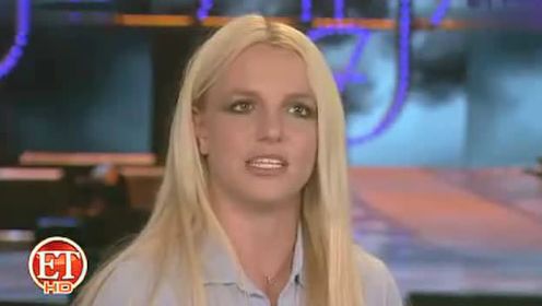 专访布兰妮·斯皮尔斯关于她的《Britney》