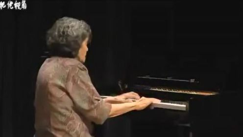 中国现年88岁的钢琴家巫漪麗老师演奏《梁祝》实在好美啊！​​