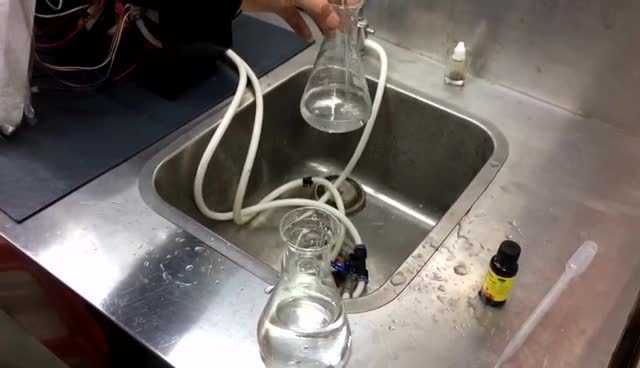 电解水机碘酒测试实验