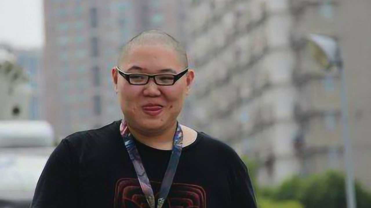 骚猪pdd与斯祥玩h1z1被追杀这次真的是一个师的兵力干我