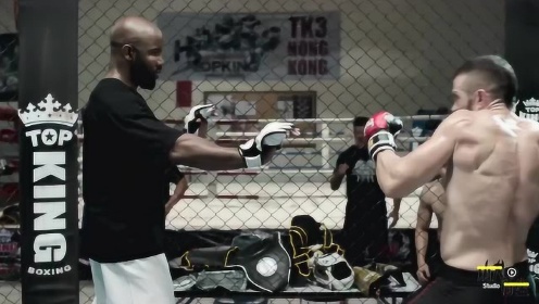 MMA经典电影《永不退缩3》迈克尔·加·怀特精彩格斗集锦