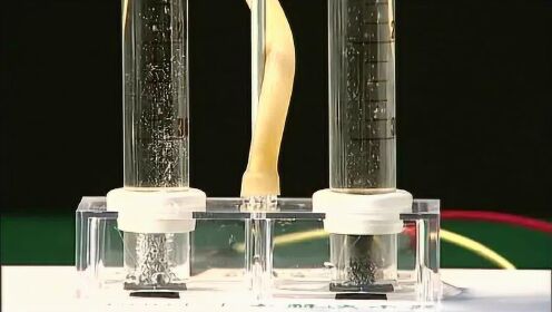 介:电解水,初中化学实验,来自人教版教材资料0:02:20实测水质电解器