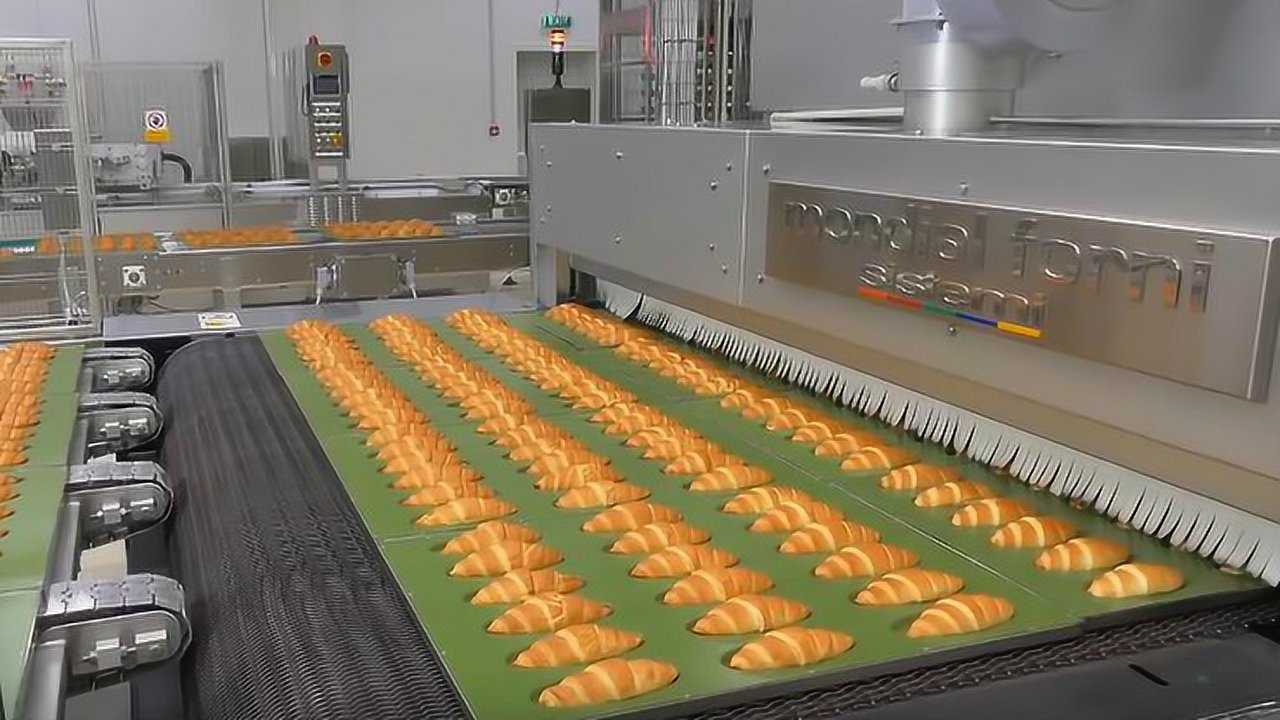 走进食品工厂，看全自动面包生产线，真干净看着真有食欲_高清
