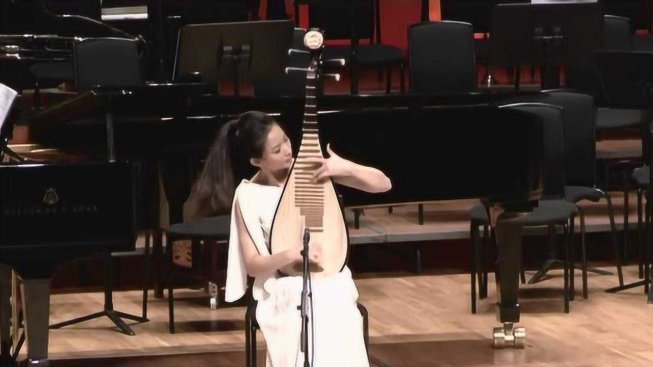 张雅迪琵琶独奏《晚秋》
