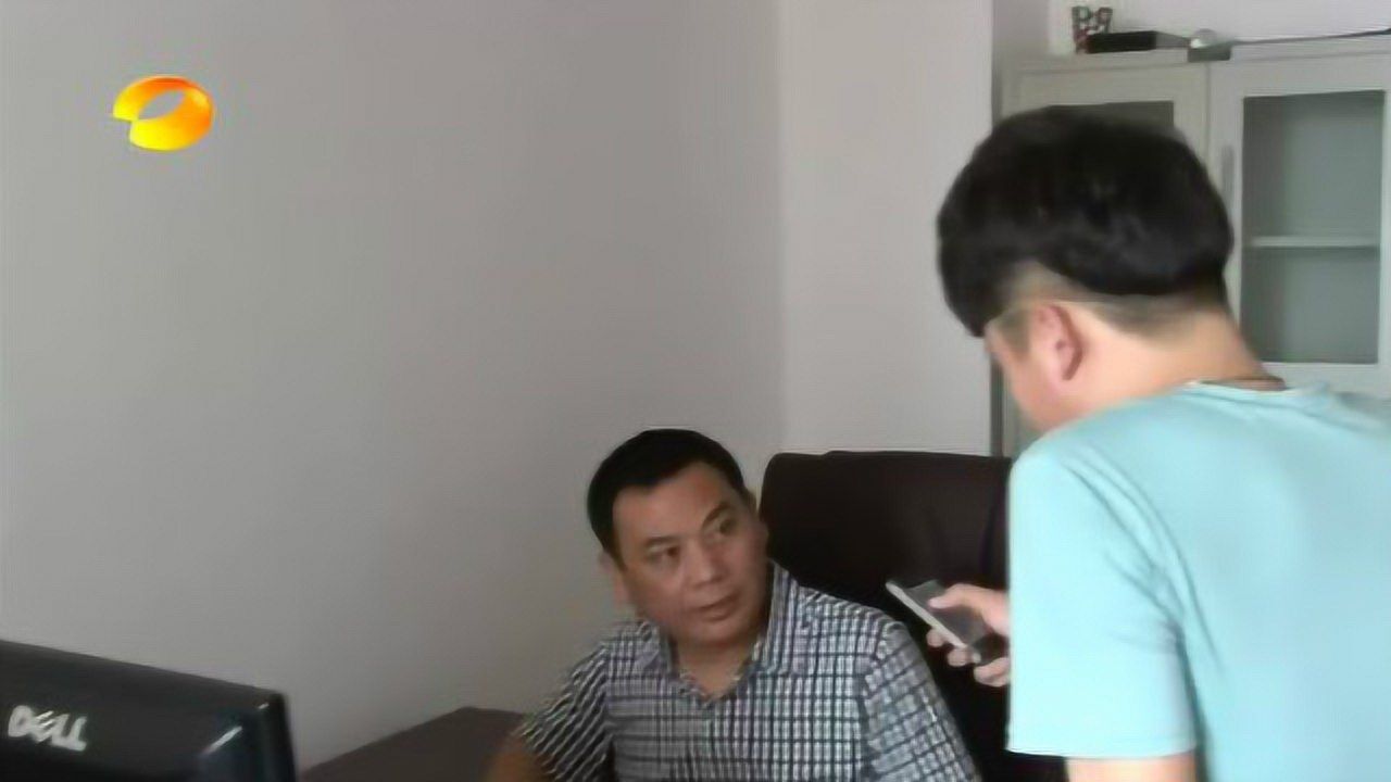 变形计施宁杰一天的零花钱是三万家产百万都给他败光