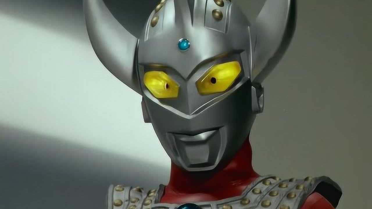 奥特物语:泰罗观看哥哥赛文的战斗录像,奥特之父指正它的奥特意念_腾