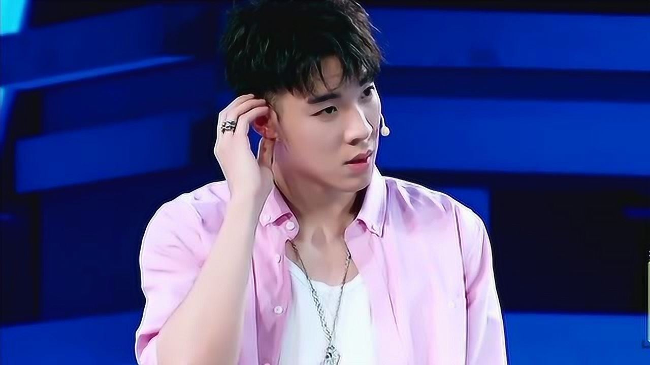 非常完美台下观众站起来告白袁世中得寸进尺还想上台