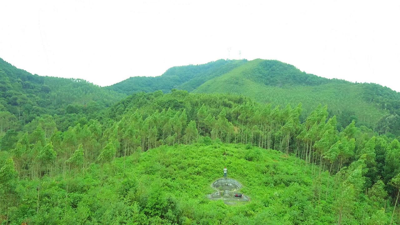 带您去广西陆川沙坡看看风水大师姚春天的自葬风水宝地墨枧地
