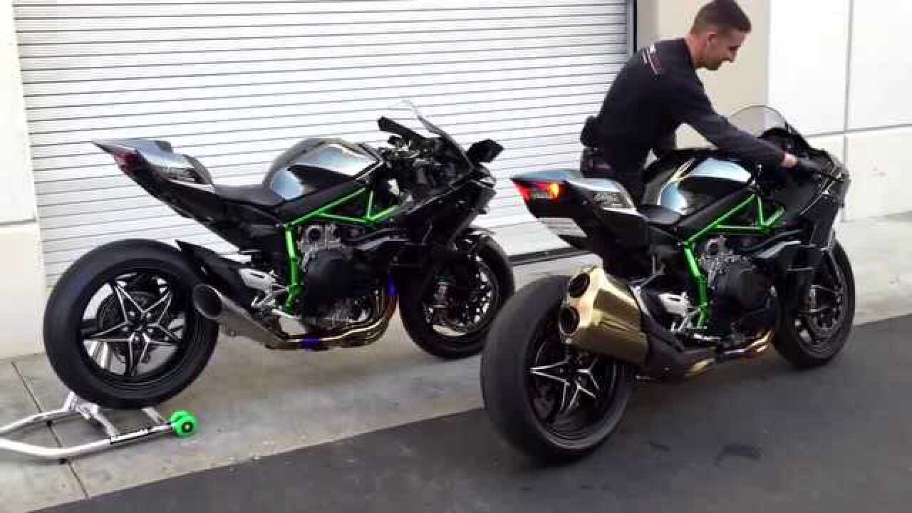 终极公路摩托车川崎h2和h2r的引擎声音对比