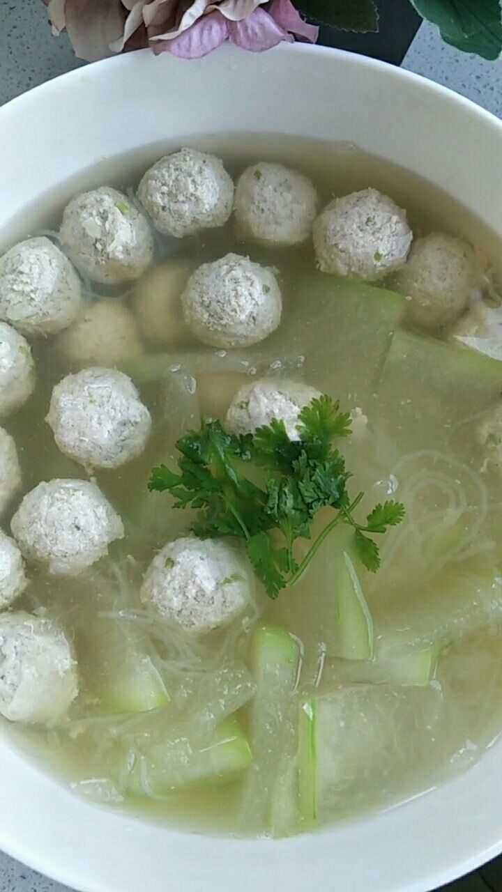 教你做粉丝冬瓜丸子汤