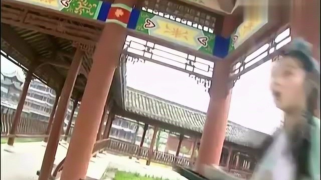 小李飞刀不想再走暗棋,打算宴请上官惊鸿,表明来意