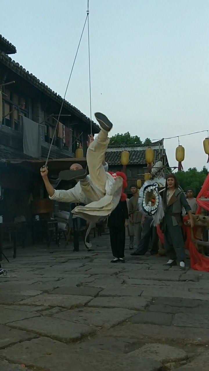 黄飞鸿的佛山无影脚踢成这样我也是醉了