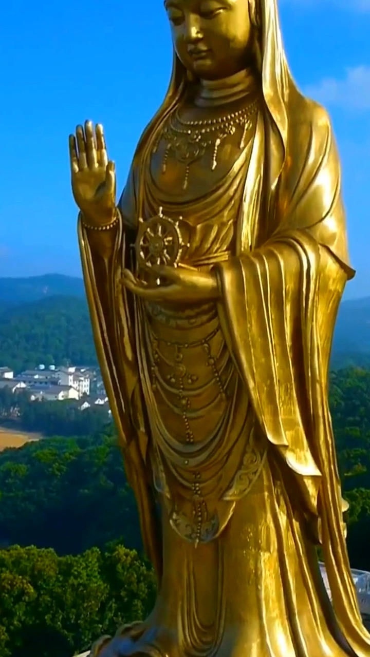 普陀山南海观音立像我佛慈悲