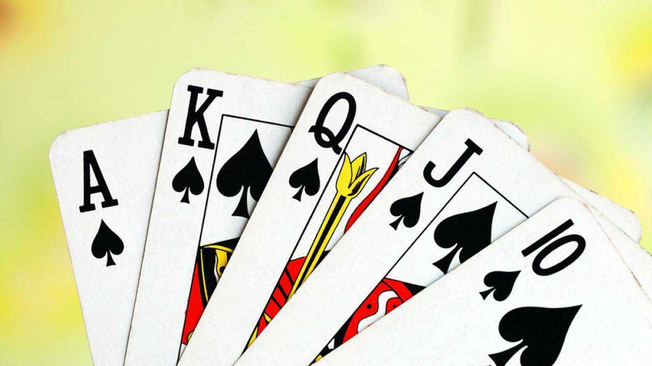 揭秘扑克高手绝技,发牌,认牌就这么简单把把最大牌!