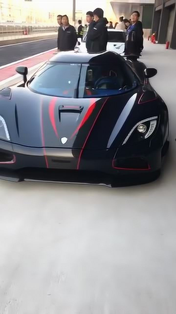 全球仅有6台的柯尼塞格one1,身家过亿,终于见到它的真面目了