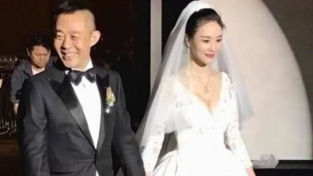 52岁侯勇近照曝光 和小20岁老婆像父女 三婚娇妻颜值不输女星杨幂