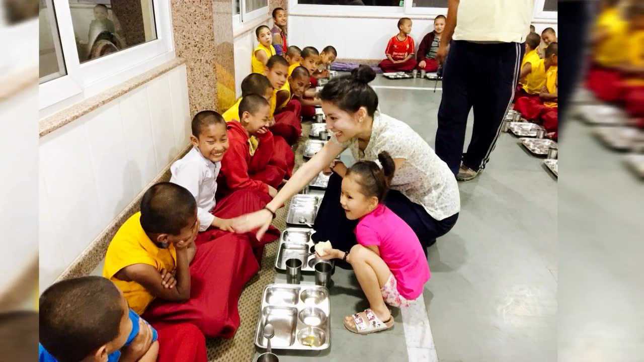 达嫫索南帕吉公益活动