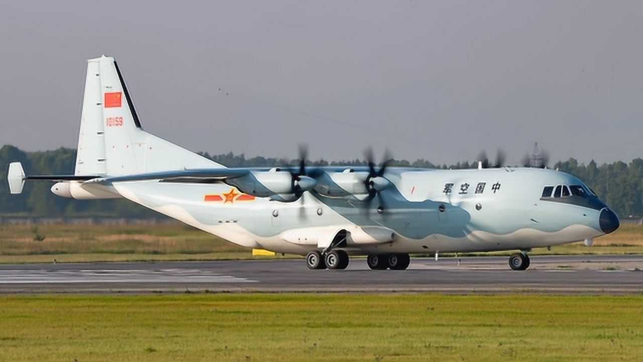 运-9堪称"变形金刚"!表面是架运输机,实际可能是巡逻机
