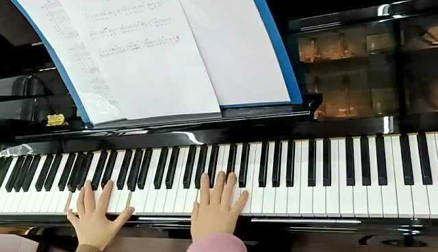 老师教你即兴弹唱《青春舞曲》为你推荐自动连播06:54心灵感应做泥pk