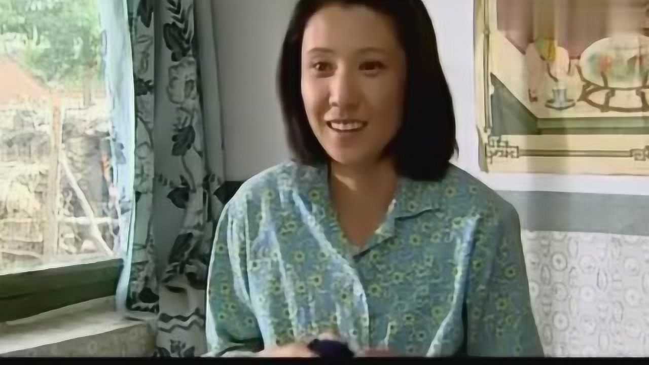 暖春:香草因为想香杏睡不着觉,香杏却在城里找了份保姆的工作