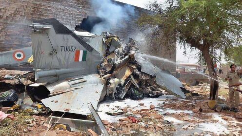 印度也击落飞机了！过去一看发现是友军：继摔飞机后又一新花样