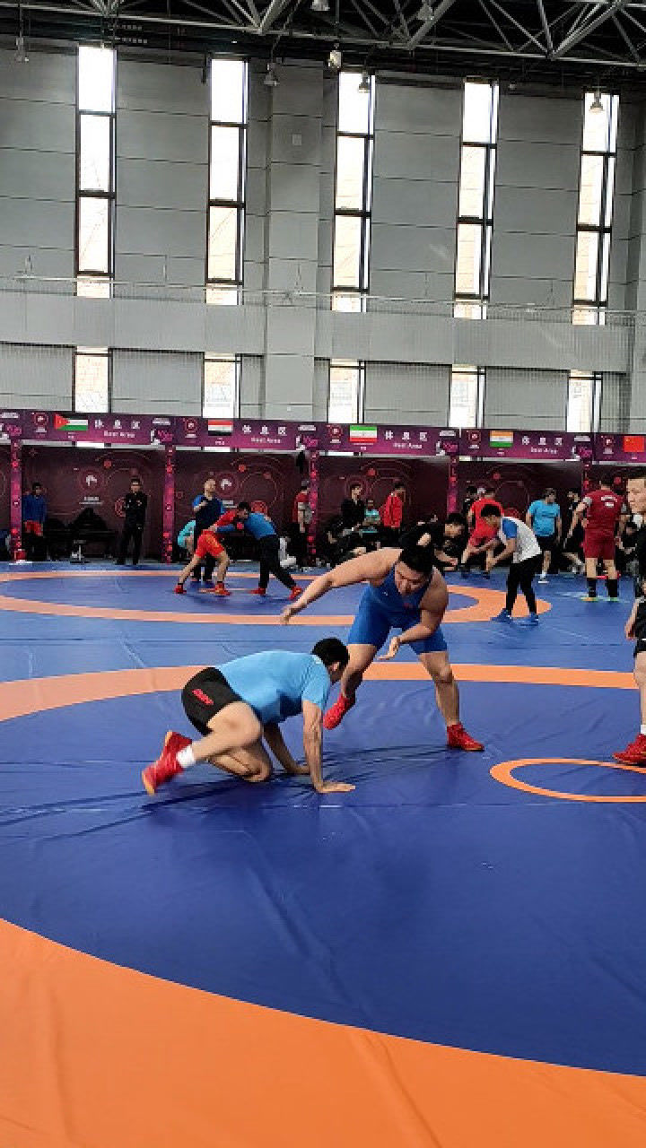2019亚洲摔跤锦标赛西安站中国选手高浩斌赛前训练
