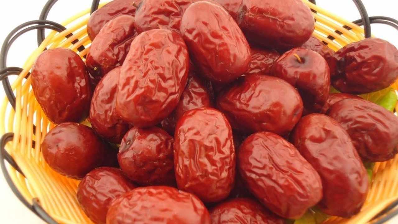 枸杞大枣泡水喝有哪些功效呢