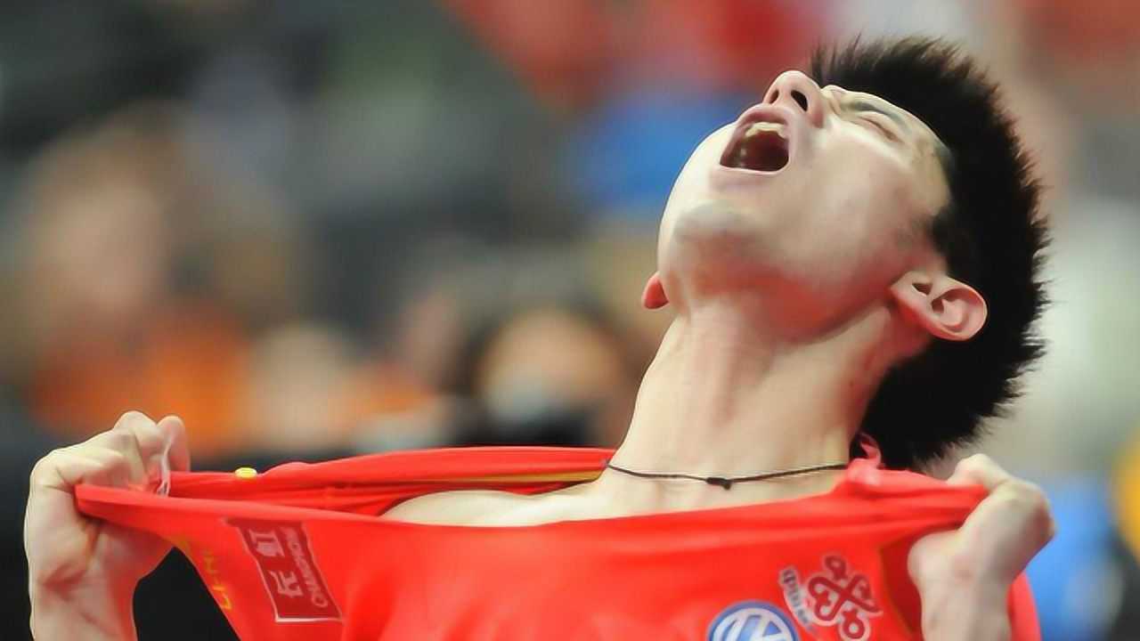 张继科撕球衣动作成经典刘国梁大倒苦水男队员全学会了