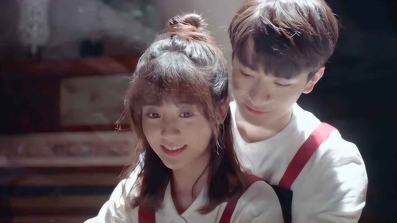 司徒末幻想浪漫捏陶瓷,顾未易居然反差萌做出了个便便