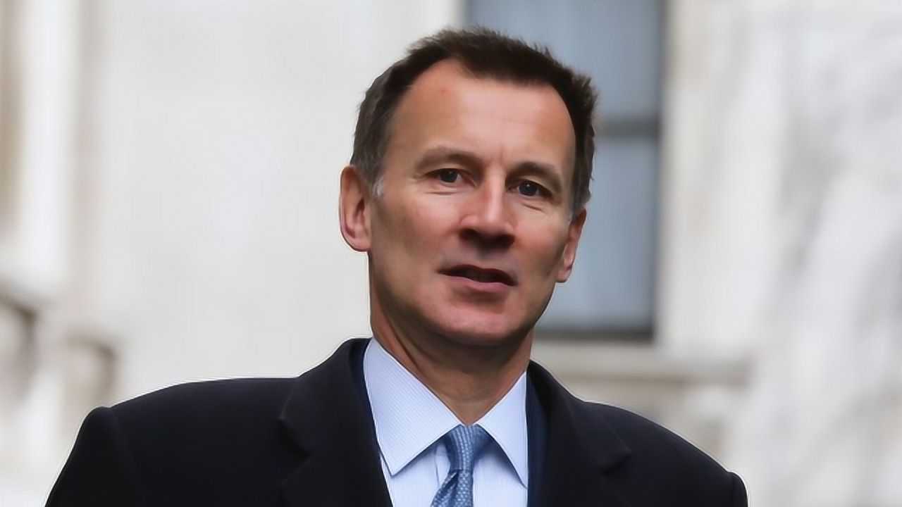 英外相给自己"加戏"被外交部点名:亨特先生 不要拿中国说事!