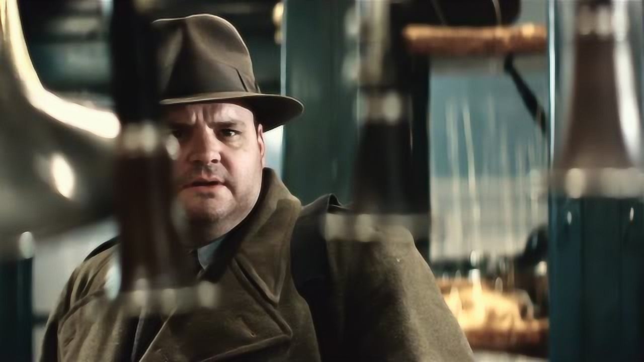 海上钢琴师:在卖掉心爱的乐器前,小号手要求最后吹奏一曲