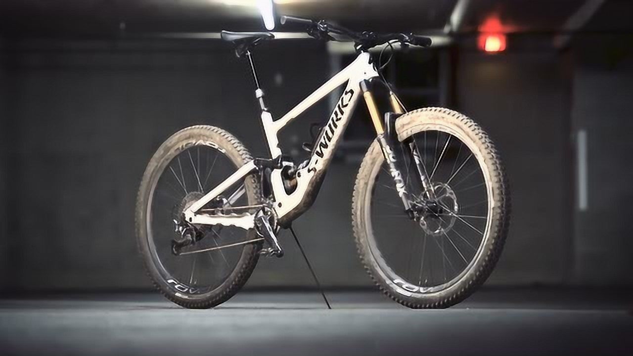 这台闪电specialized enduro山地车,心动吗?