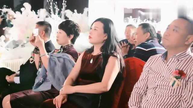 高端婚礼,现场布置的超漂亮,新娘也很美