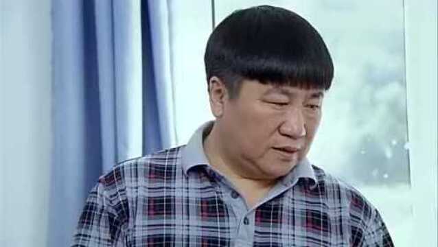 年轻村官不易当,村官小伙意见都还没有提完,书记就气得拍桌走人