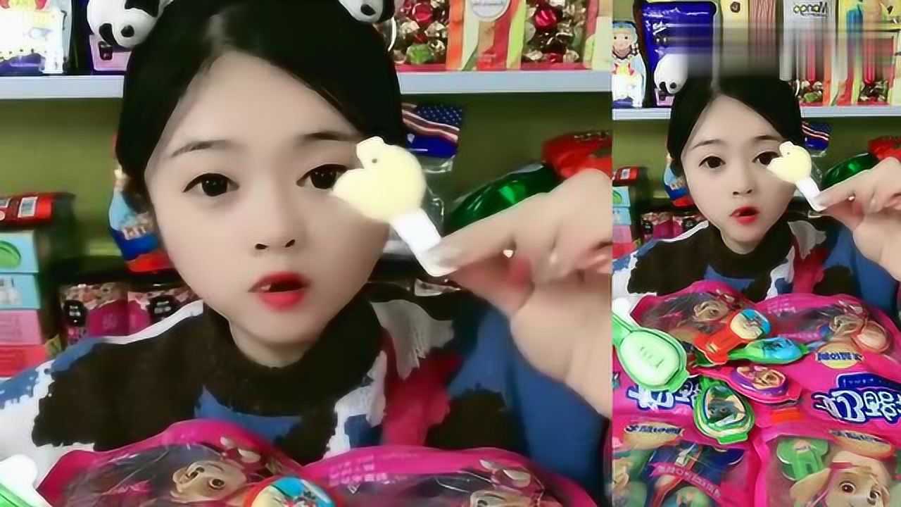 美女直播吃奶酪棒,一口下去好满足,是我向往的生活!