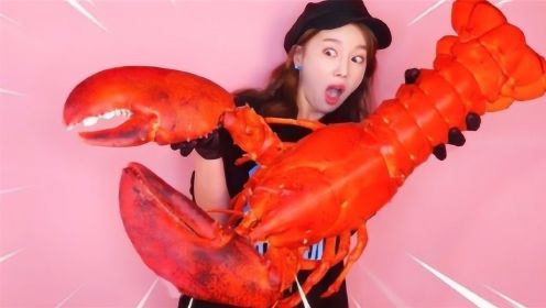 【解压咀嚼音】韩国小姐姐吃超级大龙虾，超过瘾！