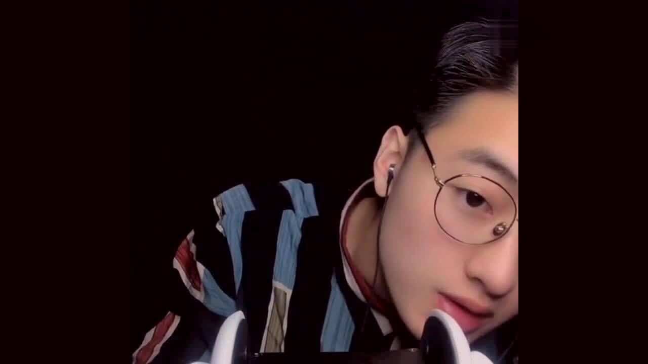 小哥哥专业助眠模拟男朋友耳边轻语音声控妹子福利